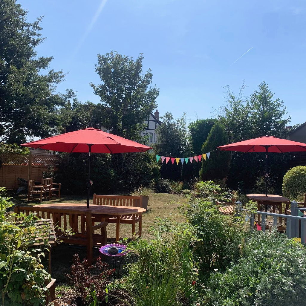 Pinelodge Gardens